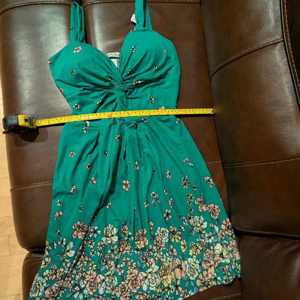 Beautiful Dereck Heart Green Floral Dress Size M